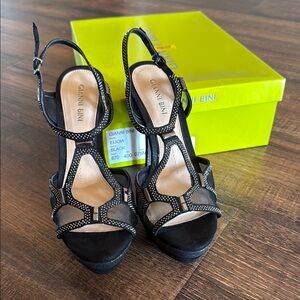 Gianni Bini Black Elegant Heels- Elicia